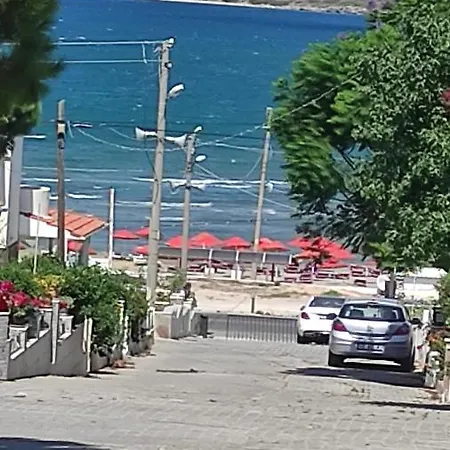 Burcu Sitesi Yaman * Cesme