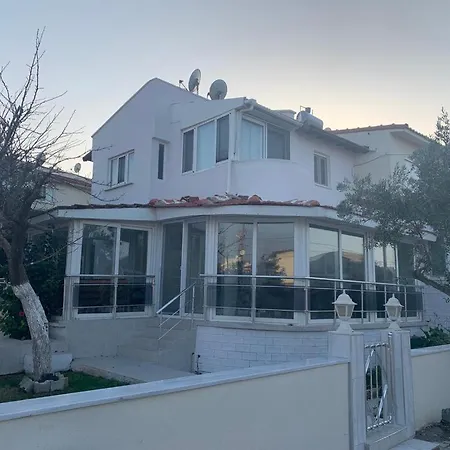 Burcu Sitesi Yaman Holiday home *